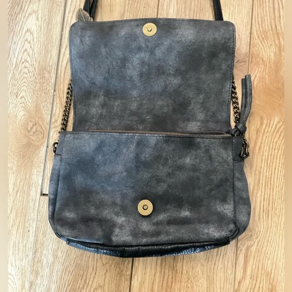 Stylish Grey Purse - Picture 3 of 11